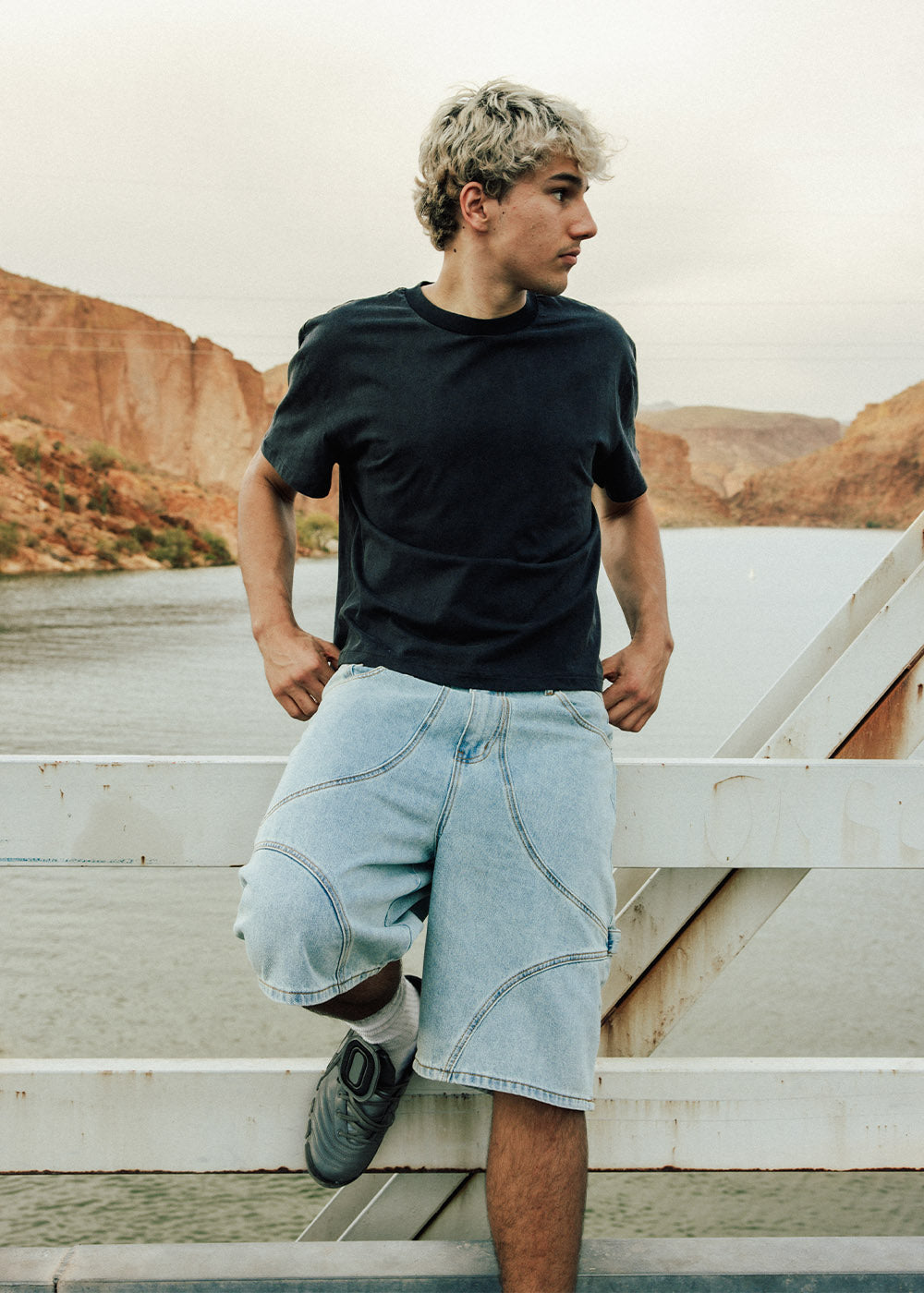 Commons Star Washed Denim Short Iceberg